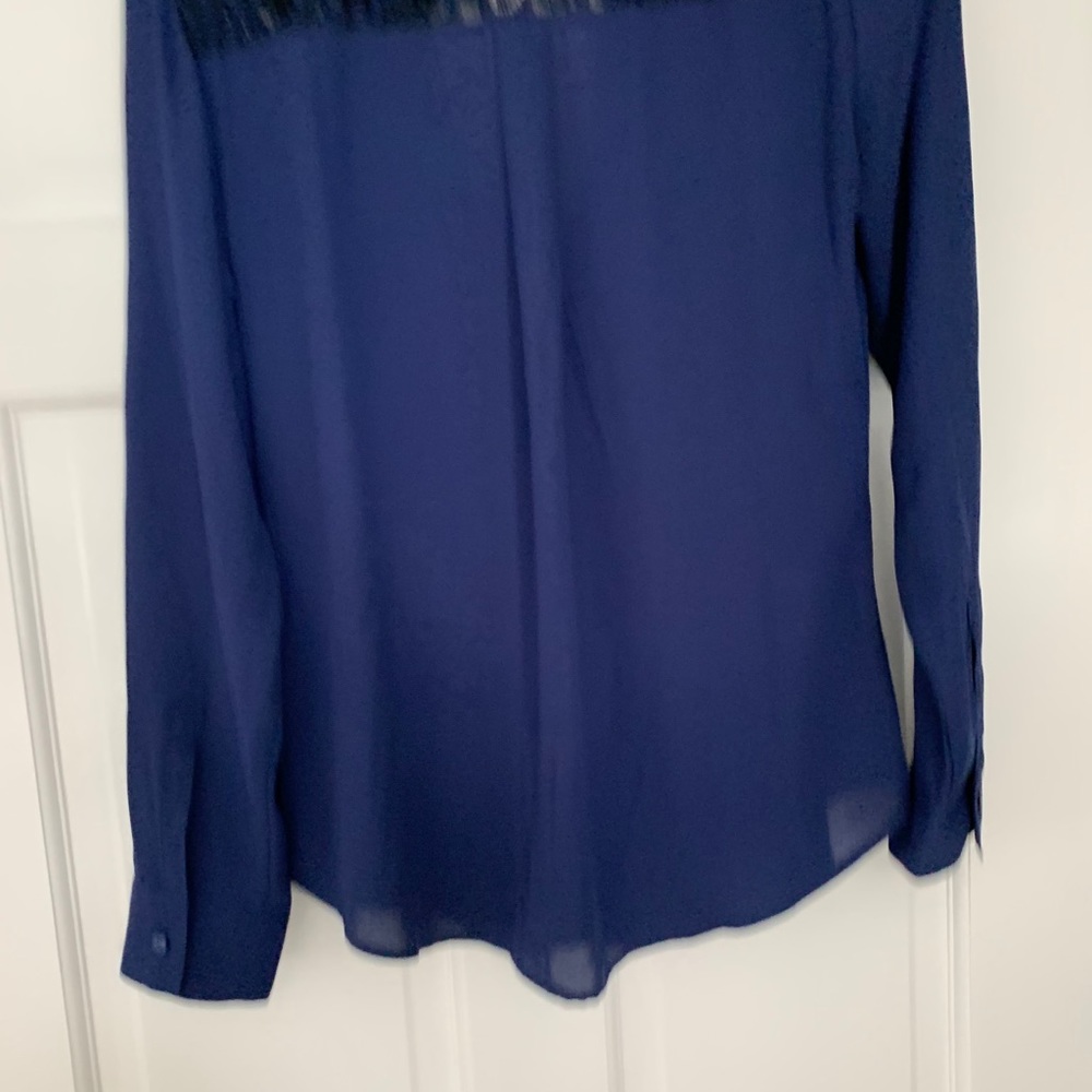 Express Blouse - Picture 5 of 5